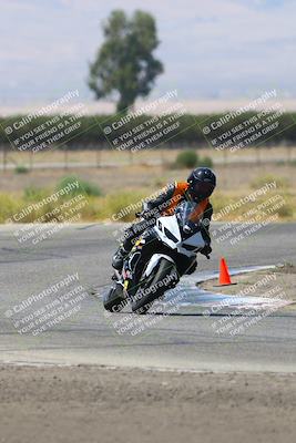 media/Aug-31-2025-Lets Ride (Sun) [[b053ea48c5]]/C Group/1140am (Grapevine)/